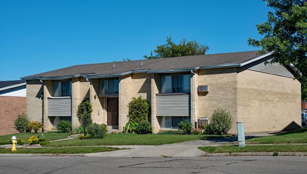 Tan Brick Installation
