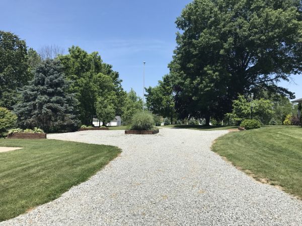 Stone Driveway Spreading